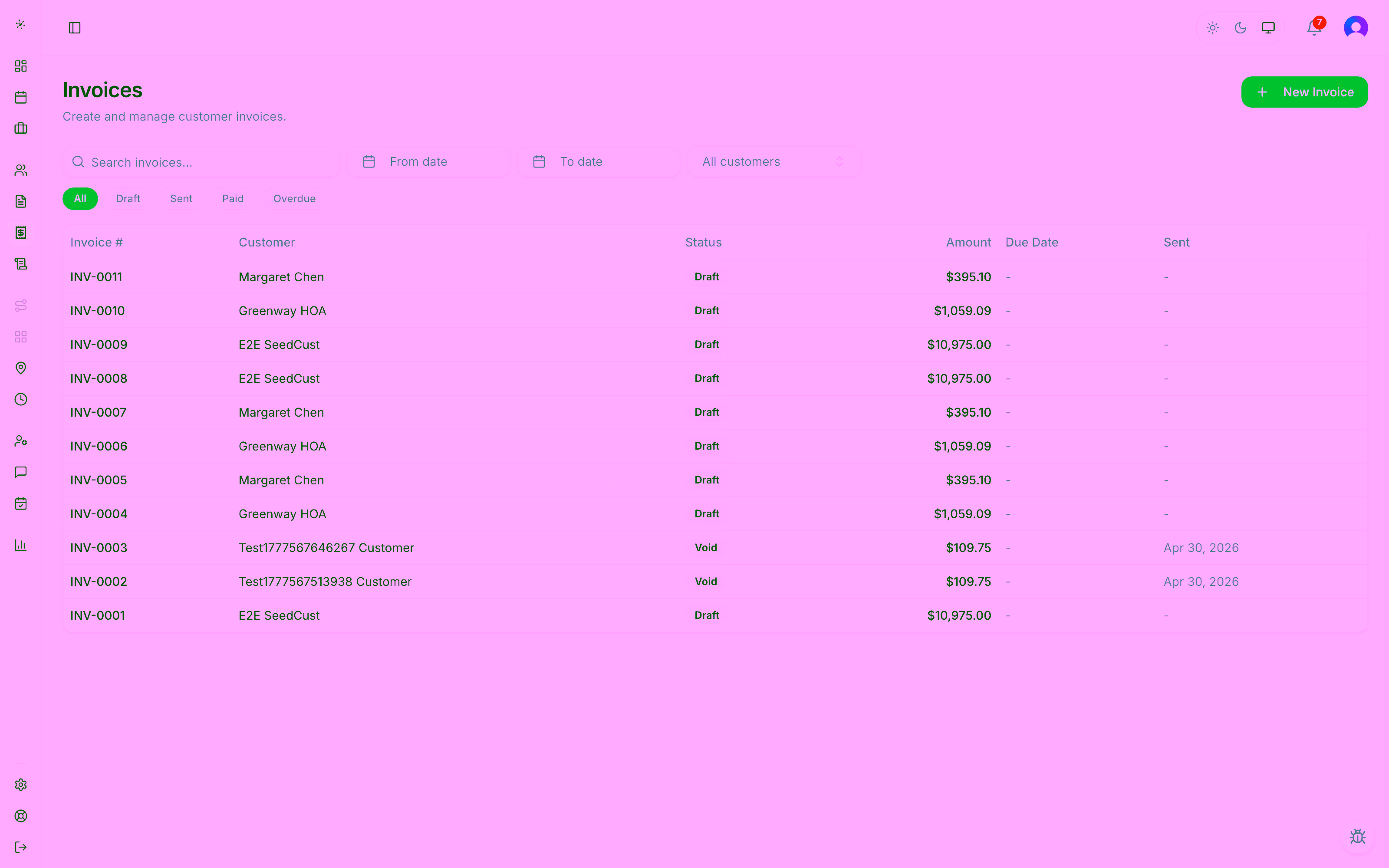 FieldSpoke invoice editor with line items, total, and a Stripe-powered payment link button.